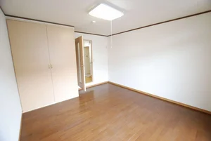 のマンスリーマンション・ウィークリーマンション「レオパレスリバティ・タカ 104(No.229667)」メイン画像