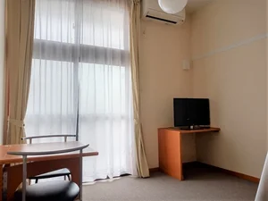 のマンスリーマンション・ウィークリーマンション「レオパレス雅楽　蔵 105(No.229955)」メイン画像