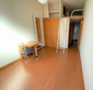 のマンスリーマンション・ウィークリーマンション「レオパレスマロン 102(No.234166)」メイン画像