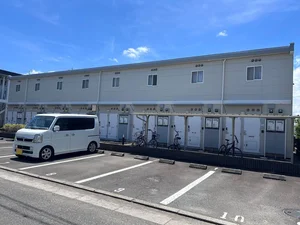 伏石駅（香川県）のマンスリーマンション・ウィークリーマンション「レオパレスブラン 208(No.238477)」メイン画像