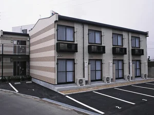 伊予三島駅（愛媛県）のマンスリーマンション・ウィークリーマンション「レオパレスコスモ 108(No.238549)」メイン画像