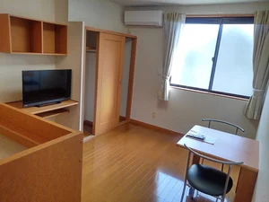 高松市のマンスリーマンション・ウィークリーマンション「レオパレスソレアード国分寺 112(No.238652)」メイン画像