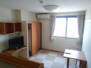 のマンスリーマンション・ウィークリーマンション「レオパレスキュルティ上林 205(No.238743)」メイン画像