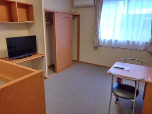 高松駅（香川県）・高松築港駅（香川県）のマンスリーマンション・ウィークリーマンション「レオパレスウェストヴィラージュ 204(No.238773)」メイン画像