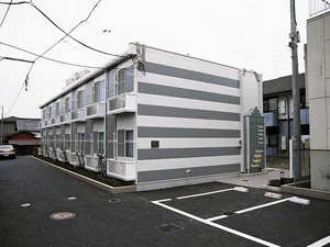 武蔵砂川駅（東京都）のマンスリーマンション・ウィークリーマンション「レオパレスＣＯＭＦＯＲＴ 102(No.239493)」メイン画像