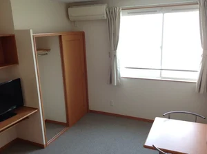 のマンスリーマンション・ウィークリーマンション「レオパレスＲｏｓｅｔｔｅ 205(No.240081)」メイン画像