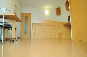 のマンスリーマンション・ウィークリーマンション「レオパレスデンファレ花田Ⅱ 202(No.243121)」メイン画像