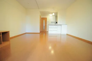 のマンスリーマンション・ウィークリーマンション「レオパレスＫＴＹ　白浜 101(No.243139)」メイン画像