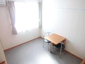 下野市のマンスリーマンション・ウィークリーマンション「レオパレスバンブー 202(No.243576)」メイン画像