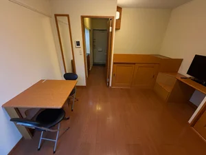 彦根駅（滋賀県）のマンスリーマンション・ウィークリーマンション「レオパレス池州町 105(No.248441)」メイン画像