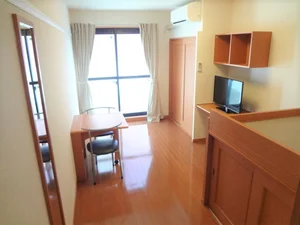 のマンスリーマンション・ウィークリーマンション「レオパレス翔賢 101(No.249825)」メイン画像