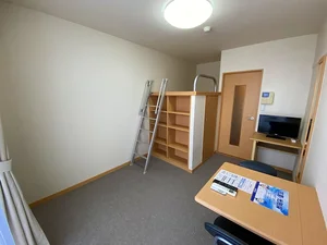 段山町駅（熊本県）のマンスリーマンション・ウィークリーマンション「レオパレスＬＡＶＩＴＡ 407(No.251742)」メイン画像