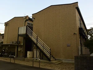 のマンスリーマンション・ウィークリーマンション「レオパレスＩＲＩＳＣＯＵＲＴ 110(No.252008)」メイン画像