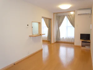 大村市のマンスリーマンション・ウィークリーマンション「レオパレスロハス富の原 101(No.253694)」メイン画像