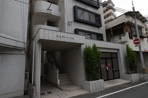 のマンスリーマンション・ウィークリーマンション「レオパレスエステート千舟 303(No.255459)」メイン画像