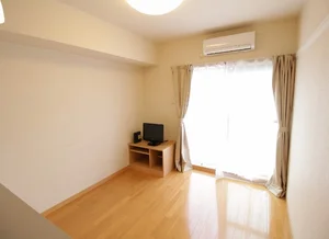 愛媛県のマンスリーマンション・ウィークリーマンション「レオパレスマイファミーユ 112(No.255690)」メイン画像