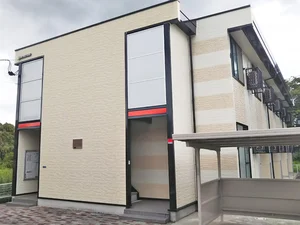 米沢駅（山形県）のマンスリーマンション・ウィークリーマンション「レオパレスヴンダバー 101(No.258761)」メイン画像