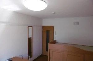 のマンスリーマンション・ウィークリーマンション「レオパレスながまち 106(No.258813)」メイン画像