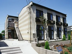 大宮駅（埼玉県）のマンスリーマンション・ウィークリーマンション「レオパレスｗｅｓｔ　ｃｏｕｒｔ 101(No.260745)」メイン画像