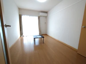 のマンスリーマンション・ウィークリーマンション「レオパレスディン 304(No.262708)」メイン画像