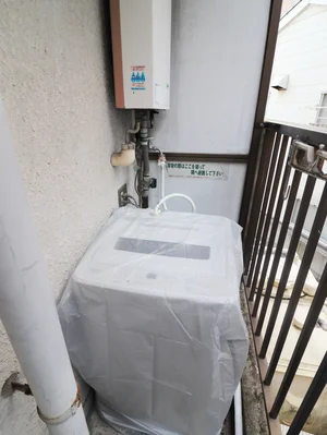 屋外洗濯機置き場 コインランドリーに行かなくてもいいので便利！