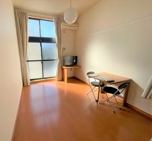 のマンスリーマンション・ウィークリーマンション「レオパレスワールド中和倉 102(No.267909)」メイン画像