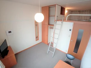 のマンスリーマンション・ウィークリーマンション「レオパレスサン　ドエル 202(No.270016)」メイン画像