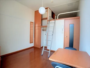 のマンスリーマンション・ウィークリーマンション「レオパレスファースト 109(No.270034)」メイン画像