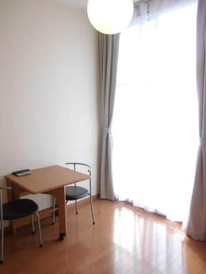 のマンスリーマンション・ウィークリーマンション「レオパレスハピネス 105(No.270520)」メイン画像