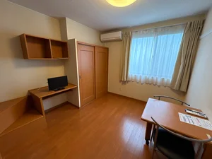 のマンスリーマンション・ウィークリーマンション「レオパレスＬＵＫＥ 106(No.270689)」メイン画像