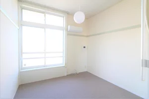 京都経済短期大学周辺のマンスリーマンション・ウィークリーマンション「レオパレスＲＯＹＡＬＣＯＵＲＴ 106(No.271781)」メイン画像