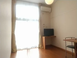 のマンスリーマンション・ウィークリーマンション「レオパレスインフィールズ 202(No.273671)」メイン画像