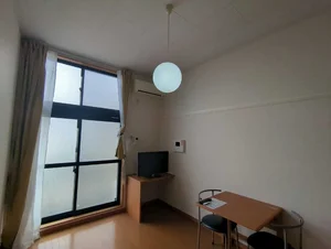 のマンスリーマンション・ウィークリーマンション「レオパレスかたくり 103(No.273682)」メイン画像