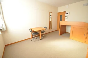 のマンスリーマンション・ウィークリーマンション「レオパレスツカポリッツ 208(No.281325)」メイン画像