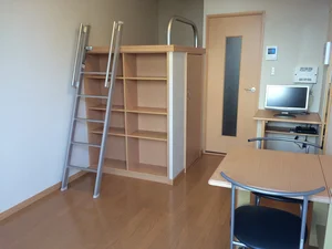 のマンスリーマンション・ウィークリーマンション「レオパレスミシマ 106(No.283635)」メイン画像