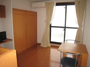 山形県のマンスリーマンション・ウィークリーマンション「レオパレスルミエール双月 105(No.290219)」メイン画像