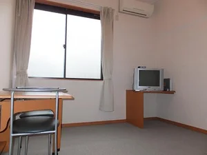 羽貫駅（埼玉県）のマンスリーマンション・ウィークリーマンション「レオパレスフラワーハイツ 210(No.291716)」メイン画像