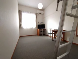 のマンスリーマンション・ウィークリーマンション「レオパレスＮＡＧＡＳＡＷＡ 207(No.293864)」メイン画像