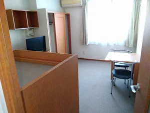 伊予三島駅（愛媛県）のマンスリーマンション・ウィークリーマンション「レオパレス川之江中央 212(No.297611)」メイン画像