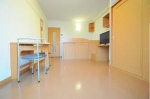 のマンスリーマンション・ウィークリーマンション「レオパレスサンホワイト枝松 107(No.299407)」メイン画像