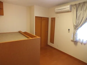 のマンスリーマンション・ウィークリーマンション「レオパレスソレーユ 103(No.301518)」メイン画像