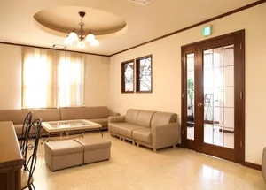 医療法人三日月会 宗近歯科医院まで徒歩８分