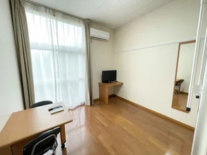 のマンスリーマンション・ウィークリーマンション「レオパレスステップｏｎｅ 105(No.301909)」メイン画像