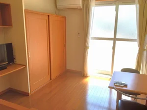 福井駅（福井県）のマンスリーマンション・ウィークリーマンション「レオパレスポセイドン 102(No.302356)」メイン画像