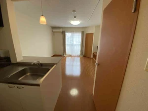 熊本県のレオパレスセンター熊本のマンスリーマンション・ウィークリーマンション「レオパレスＳｕｎ幸 104(No.308760)」メイン画像