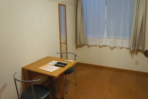 のマンスリーマンション・ウィークリーマンション「レオパレスＣａｌｍ戸倉Ⅰ 107(No.309117)」メイン画像