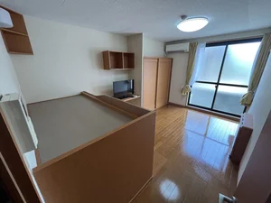 愛媛県のマンスリーマンション・ウィークリーマンション「レオパレスフォーサイト　松山 104(No.309491)」メイン画像