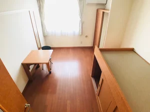 のマンスリーマンション・ウィークリーマンション「レオパレスアザレア 107(No.311385)」メイン画像