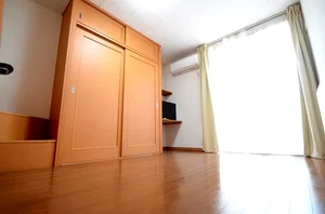 山梨県のマンスリーマンション・ウィークリーマンション「レオパレスパークアベニュー 104(No.312686)」メイン画像