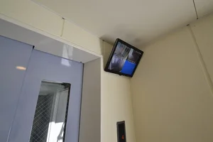 エレベーターには、防犯カメラも完備。女性にも安心です☆